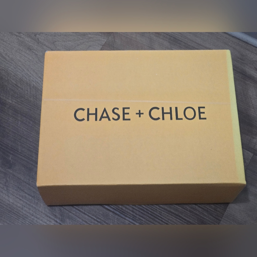 Chase + Chloe Pink Women's Heels - Picture 2 of 7